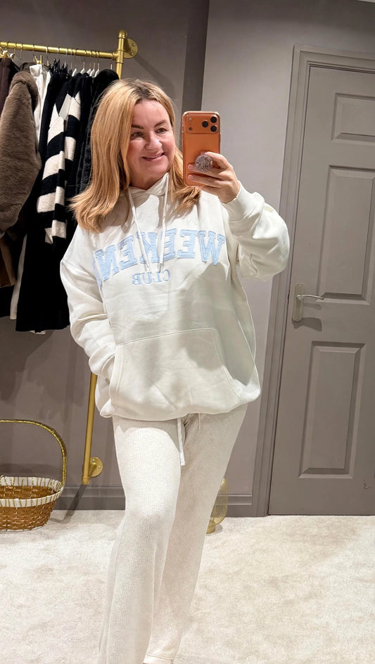 The weekend sweatshirt
